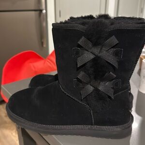 KoolaBurra by UGG Bailey Bow boots women’s size 11